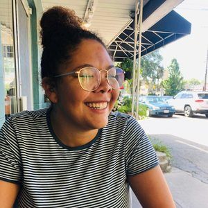 Meet your Posher, Cierra